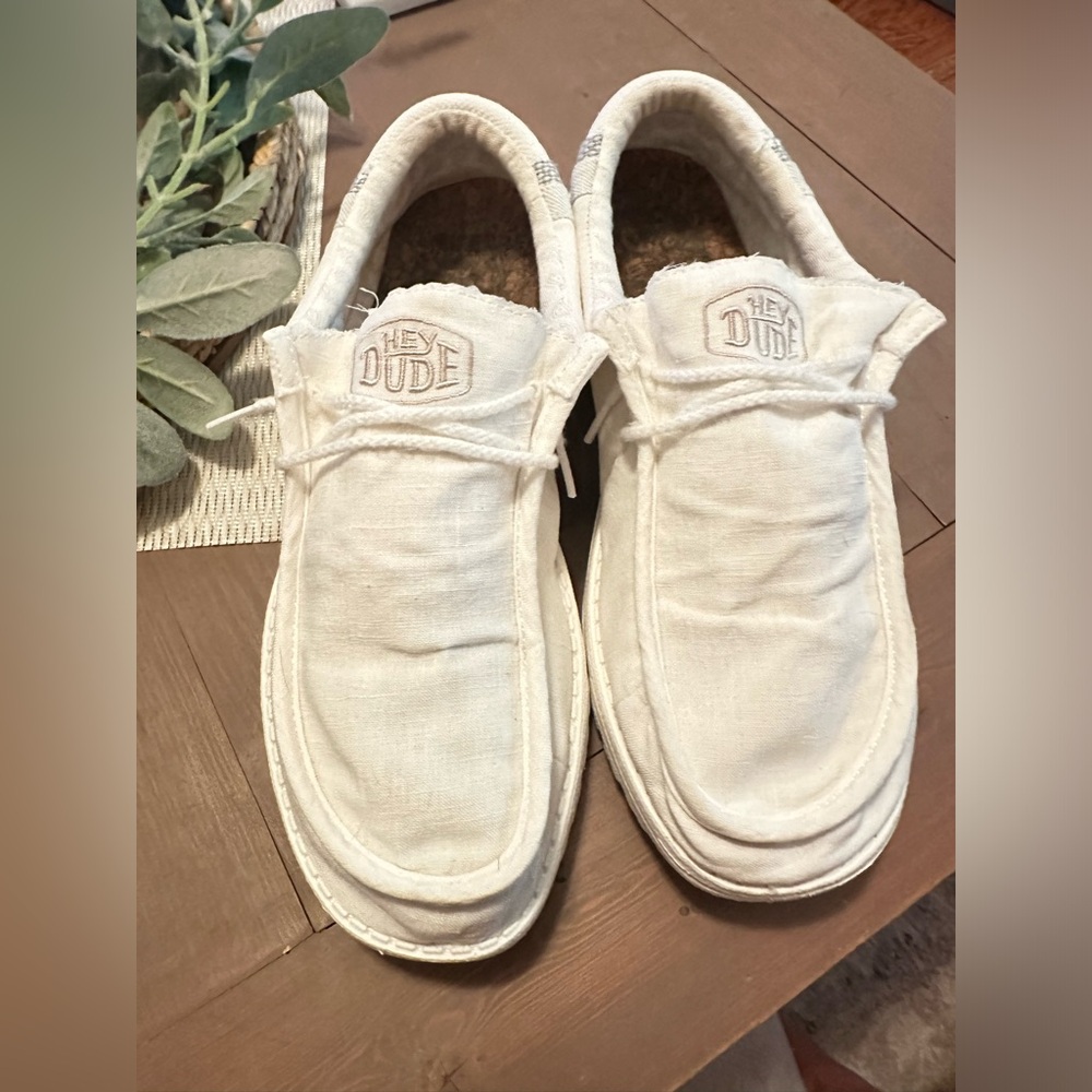 🔥 EUC Men’s Hey Dude Loafers! - Picture 4 of 9
